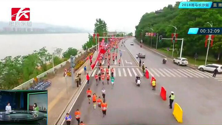 32分钟的时候,大部队到达5公里补给处